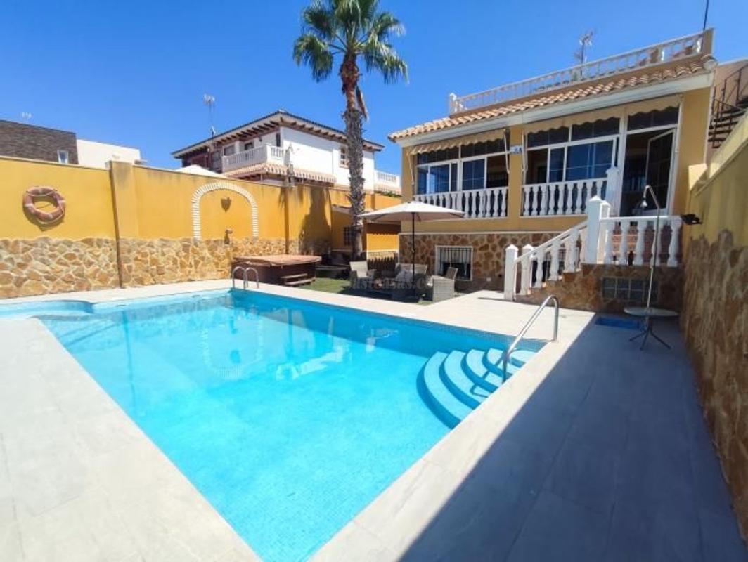 Venta de casas en Torrevieja