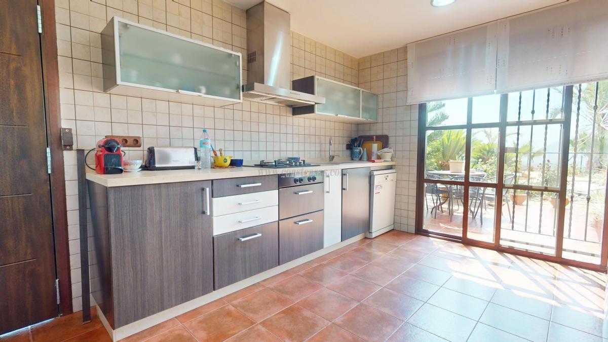 Venta de villa en Águilas