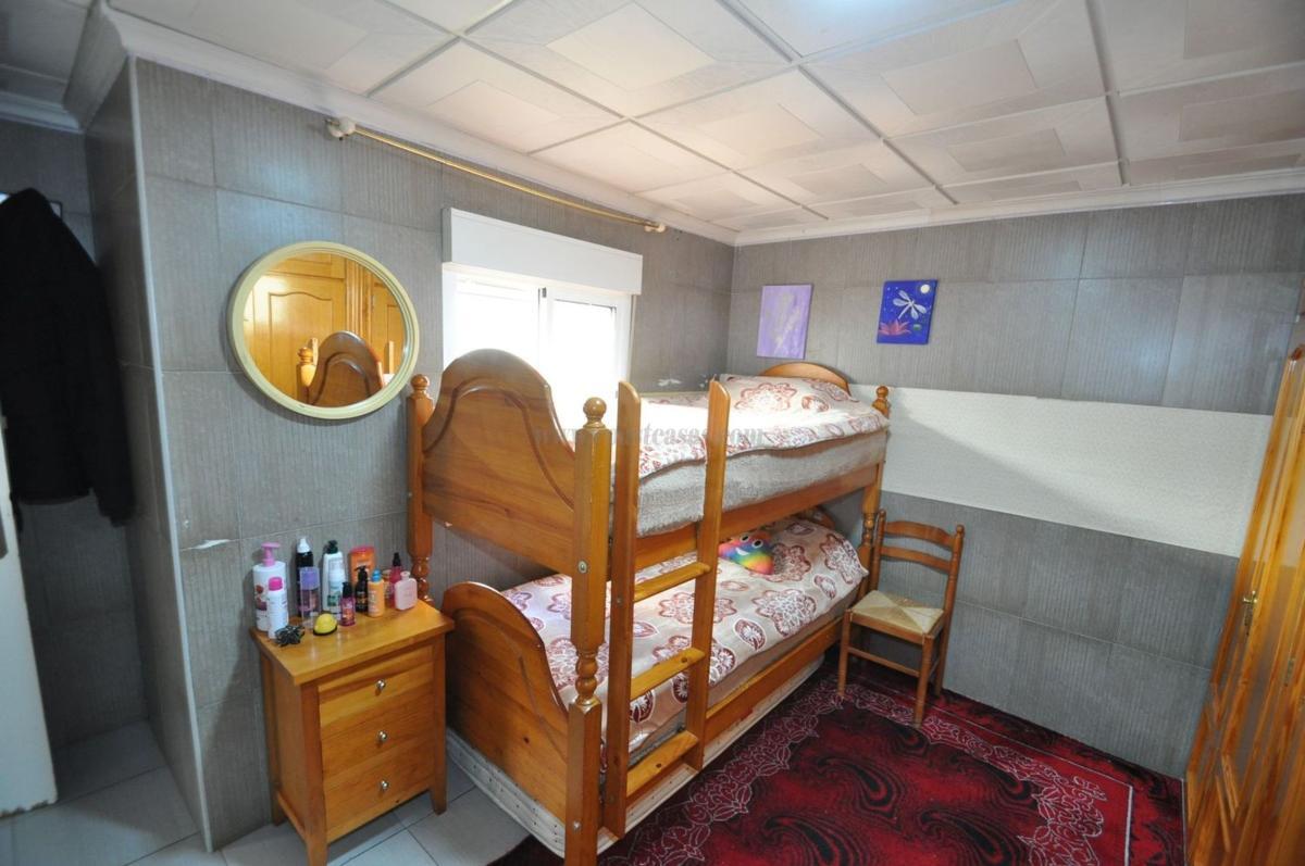 Venta de villa en Pinoso