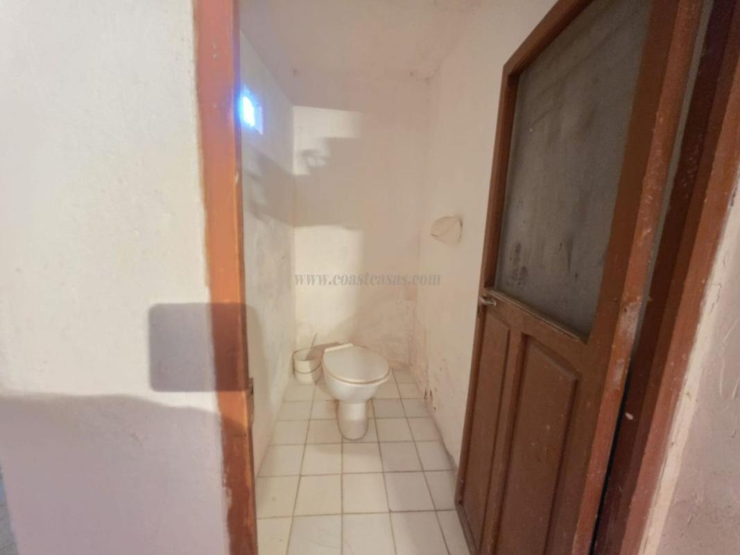 Venta de villa en Hondón de las Nieves