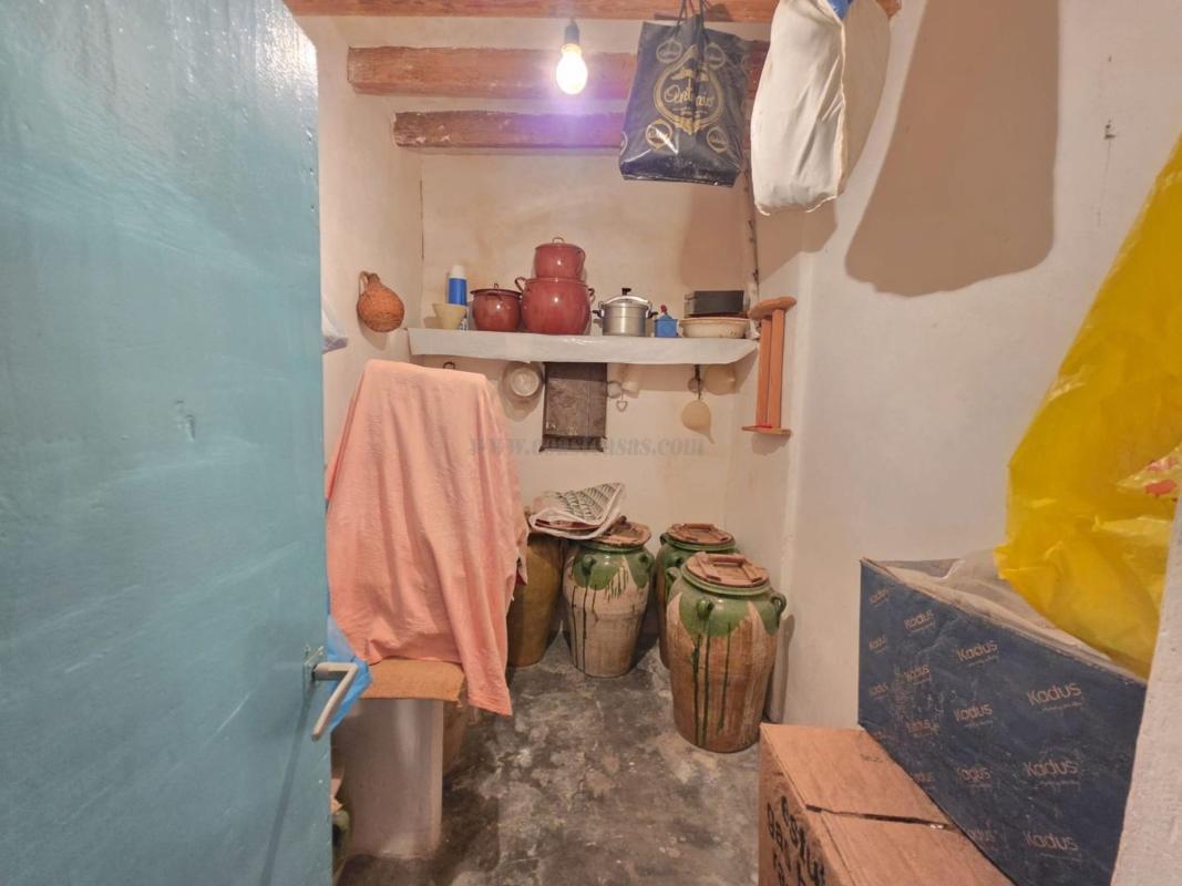 Venta de villa en Hondón de las Nieves