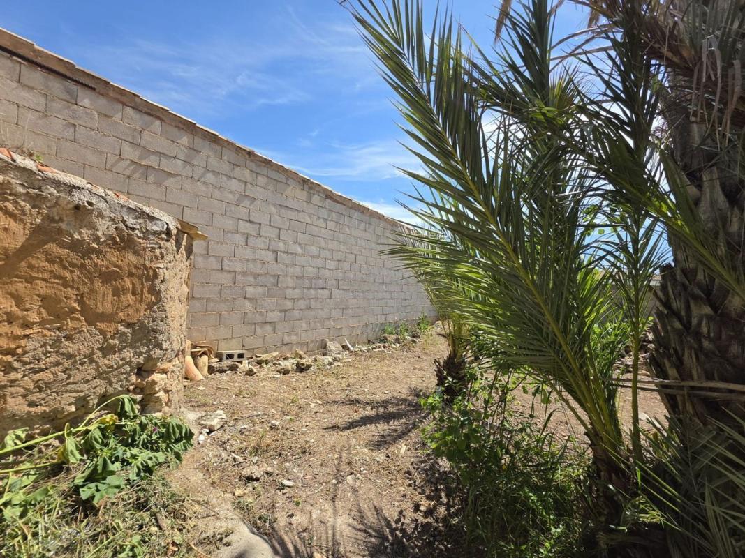 Venta de villa en Hondón de las Nieves