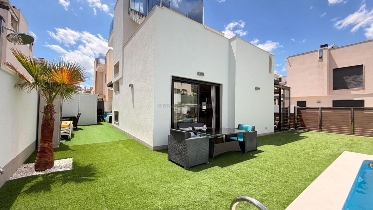 Venta de villa en Torrevieja