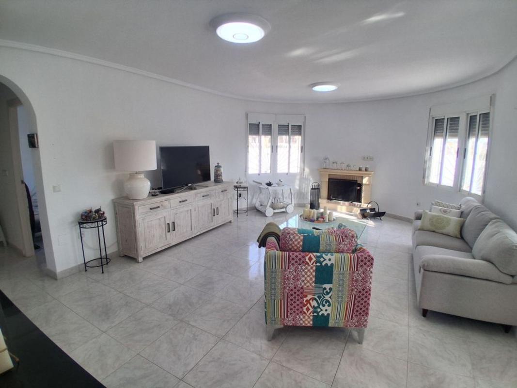 Venta de villa en Rojales