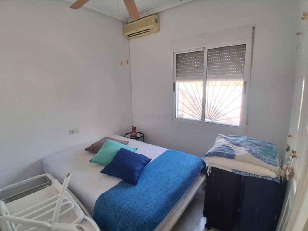 Venta de villa en Rojales