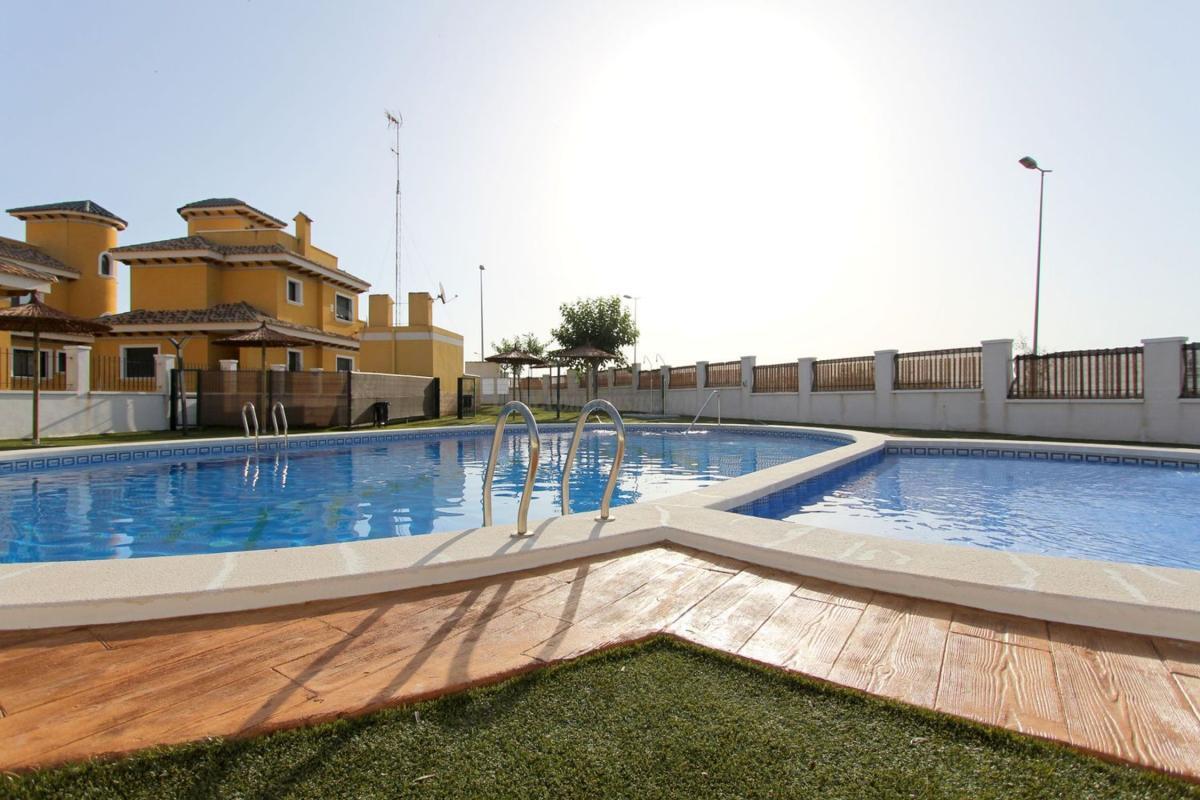 Venta de villa en Rojales