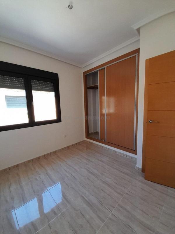 Venta de villa en Rojales