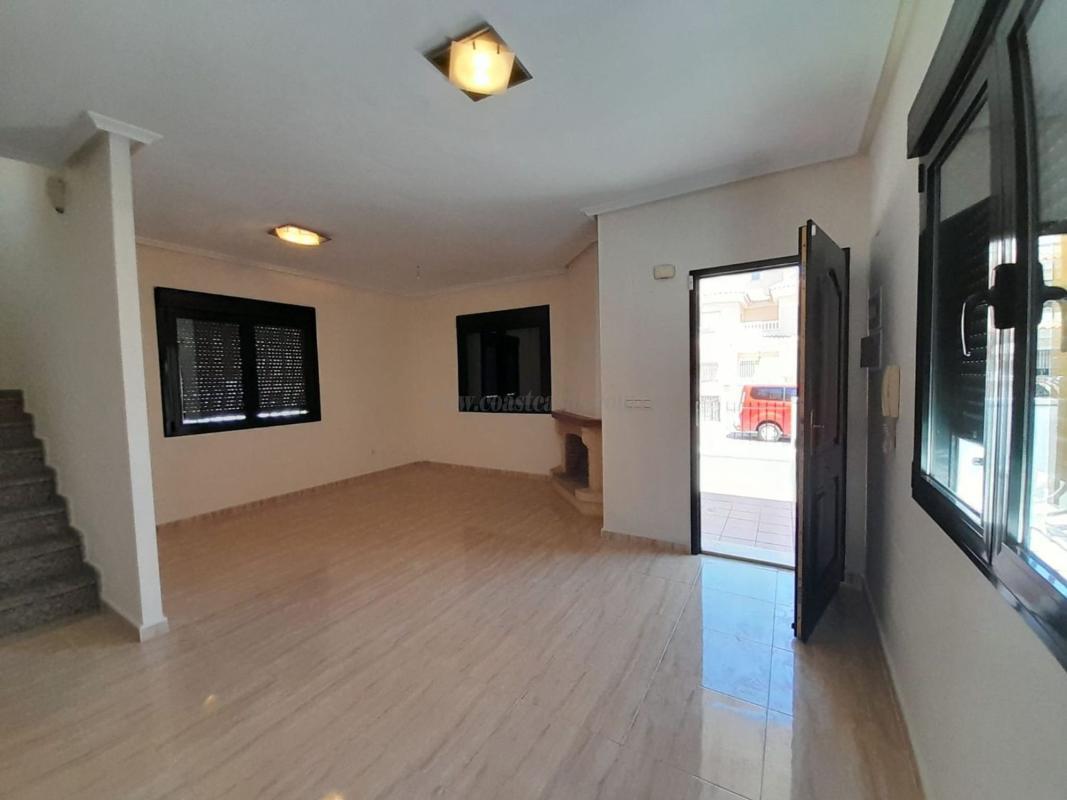 Venta de villa en Rojales
