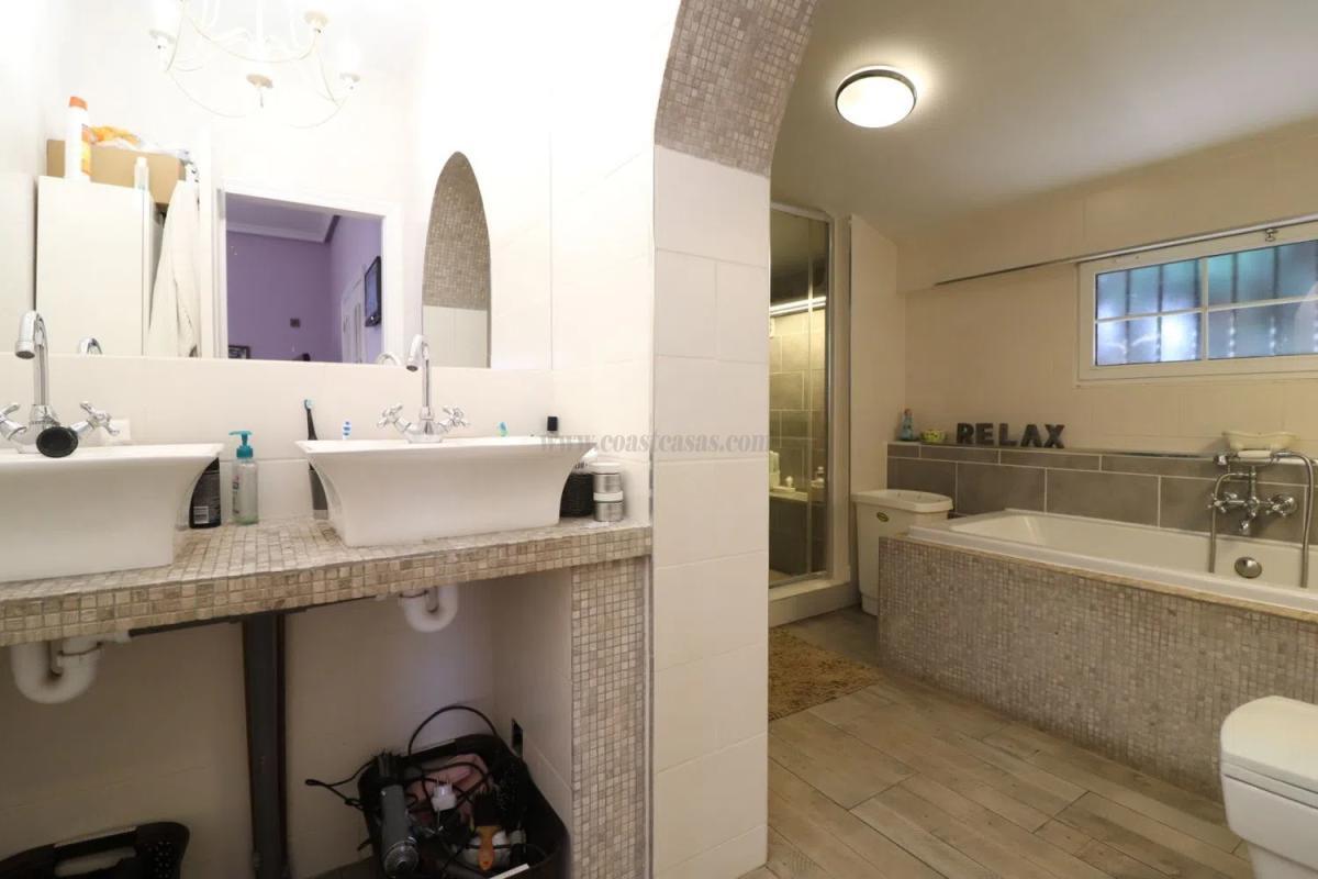 Venta de villa en Almoradí