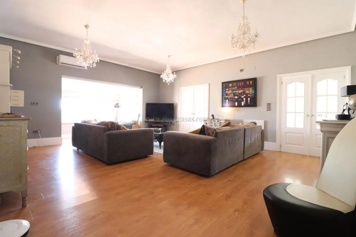Venta de villa en Almoradí