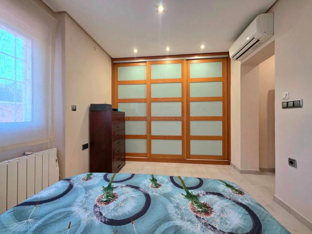 Venta de villa en Orihuela