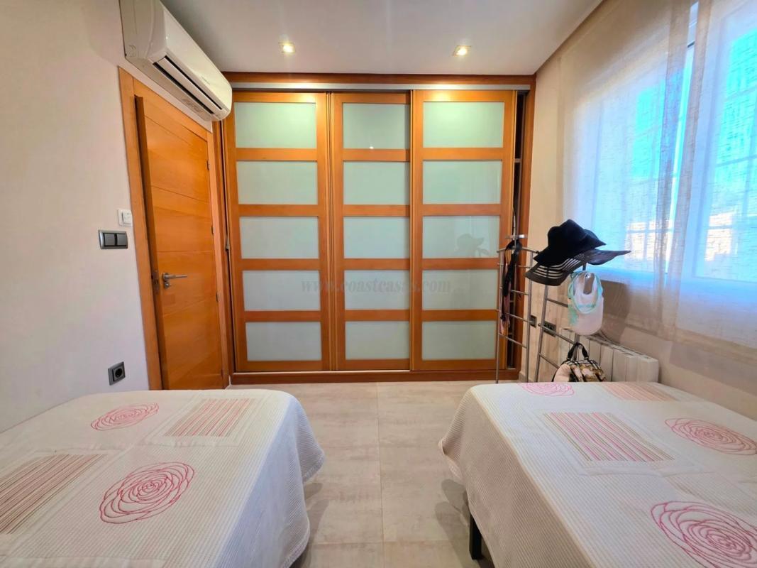 Venta de villa en Orihuela