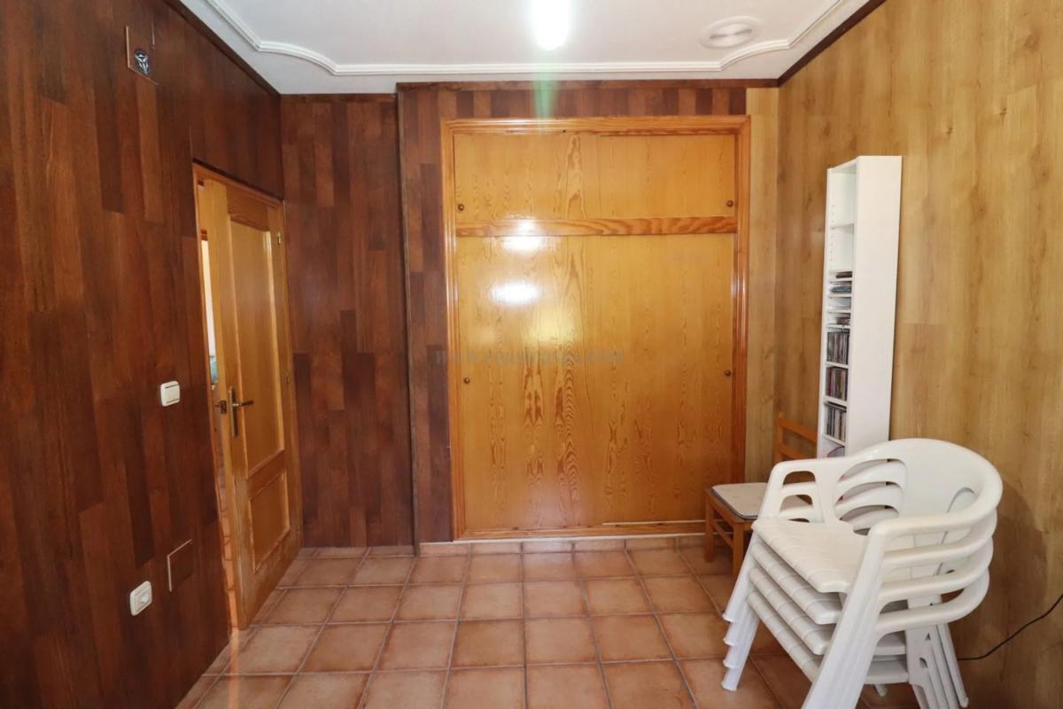 Venta de villa en Algorfa
