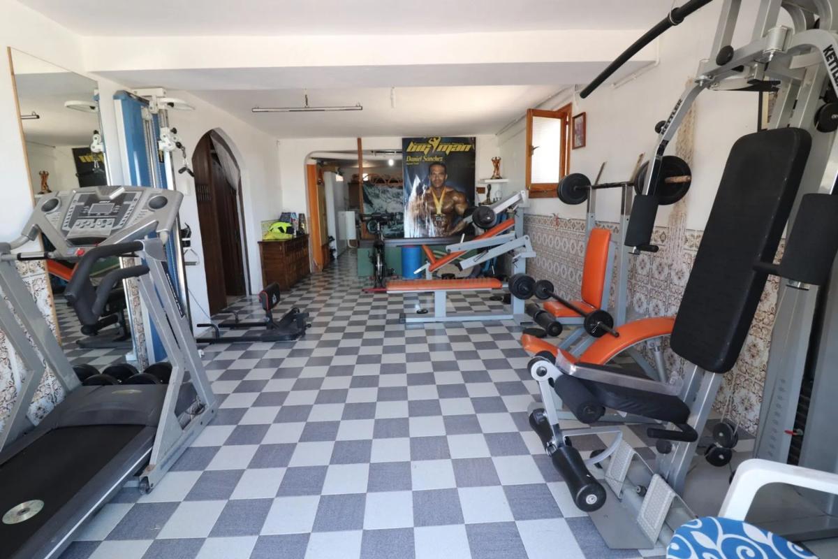 Venta de villa en Algorfa