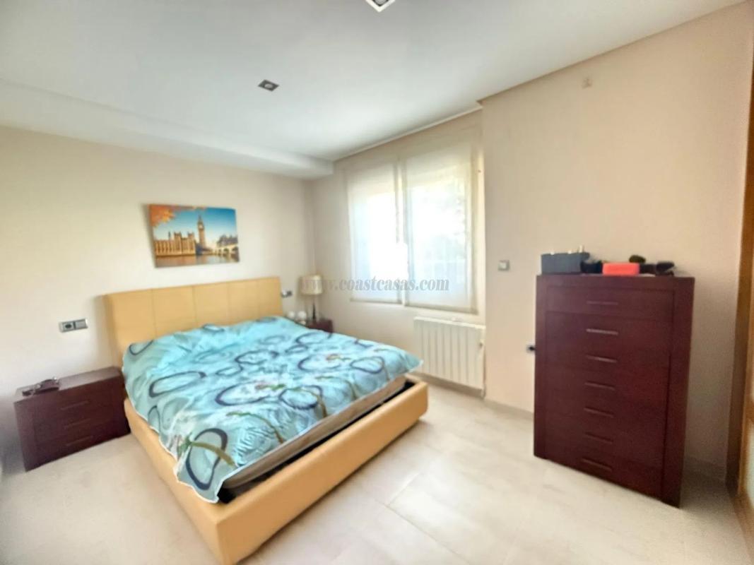 Venta de villa en Orihuela