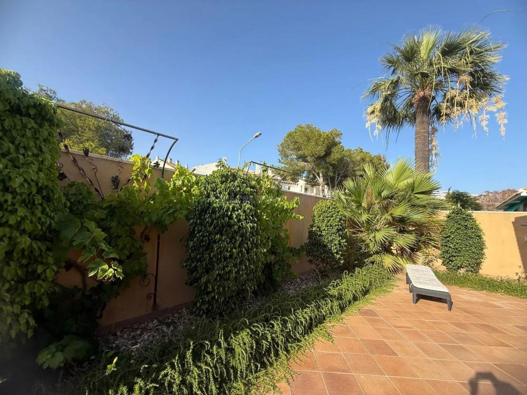 Venta de villa en Orihuela
