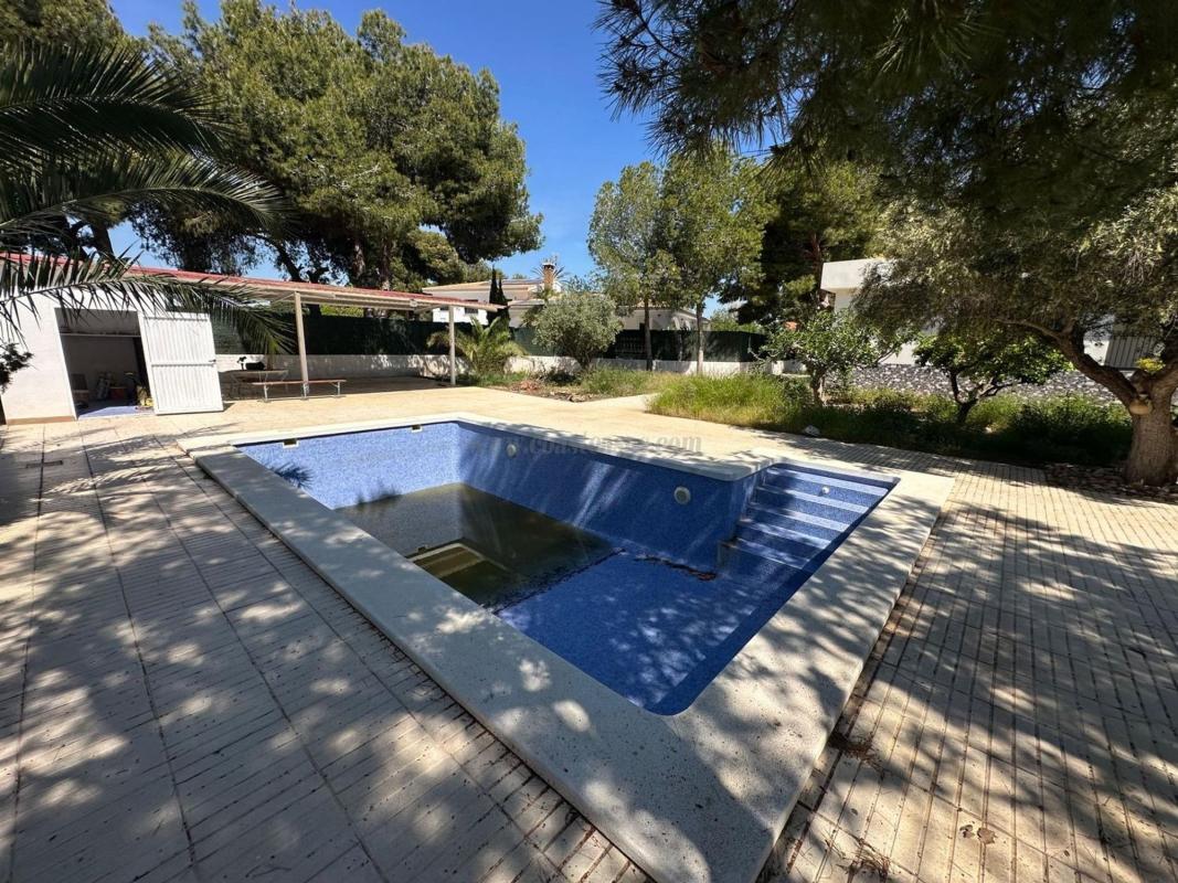 Venta de villa en San Vicente del Raspeig