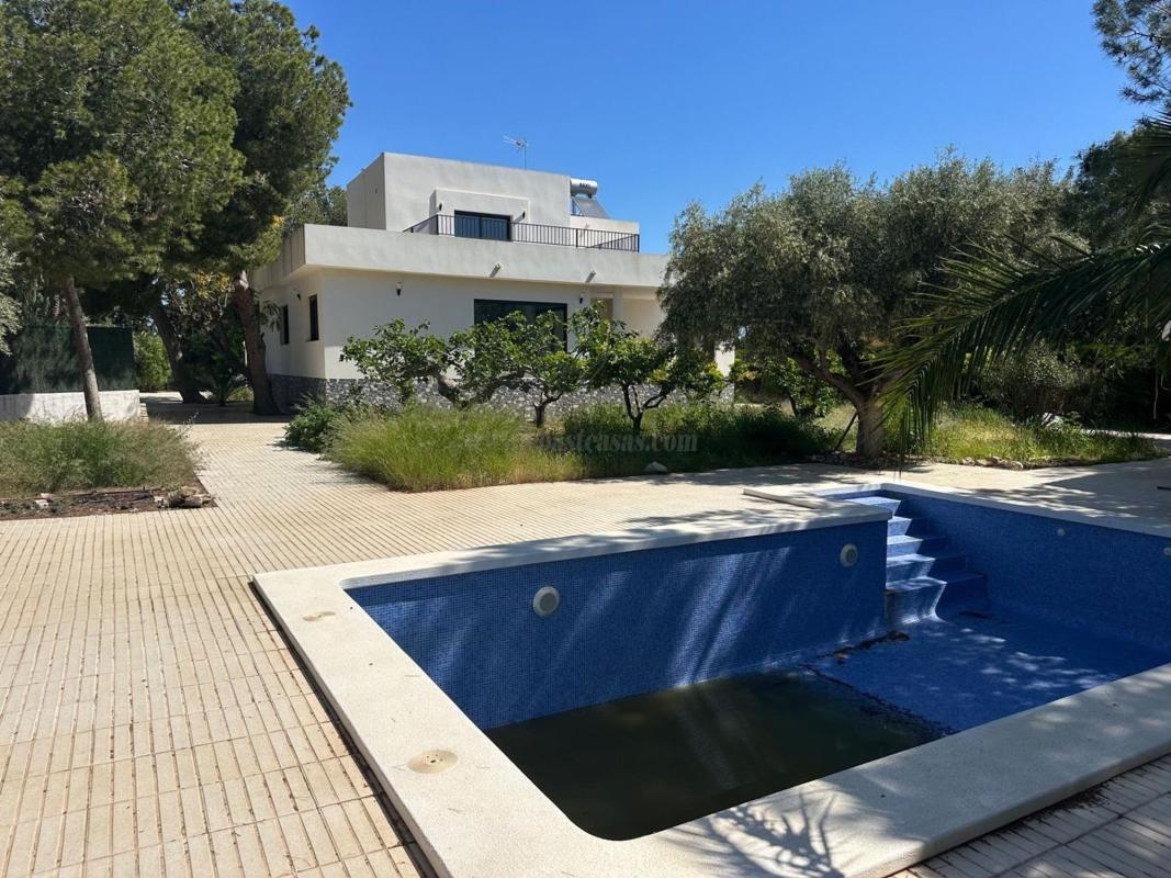 Venta de villa en San Vicente del Raspeig