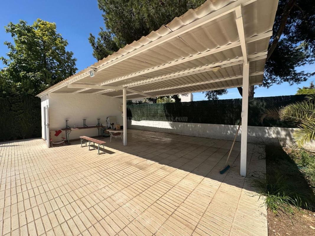 Venta de villa en San Vicente del Raspeig
