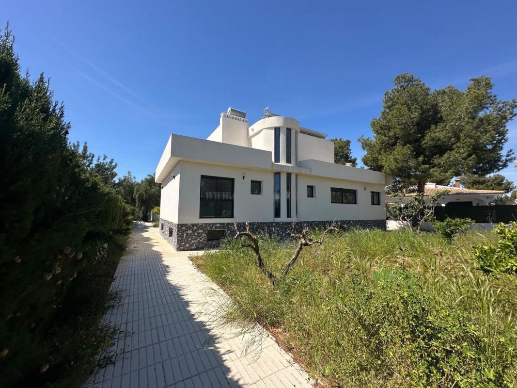 Venta de villa en San Vicente del Raspeig