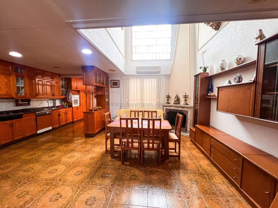 Venta de villa en Guardamar del Segura