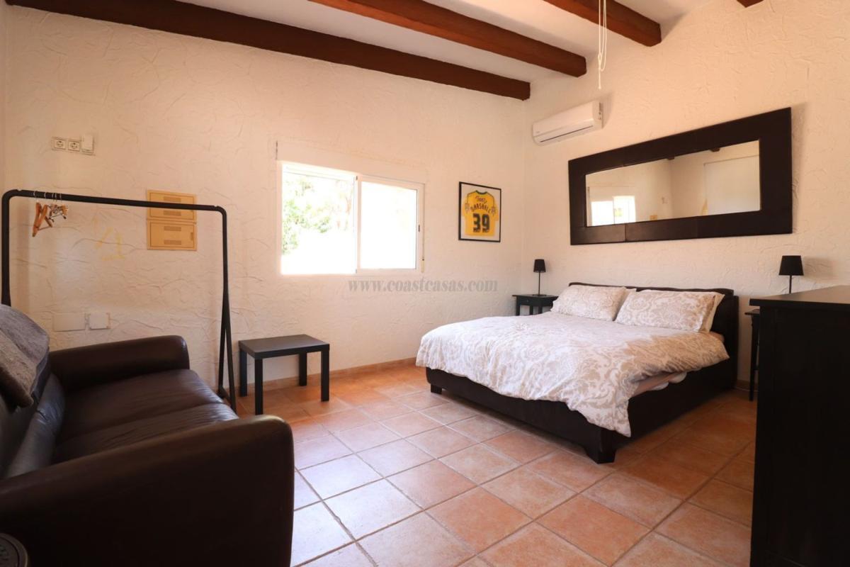 Venta de villa en Almoradí