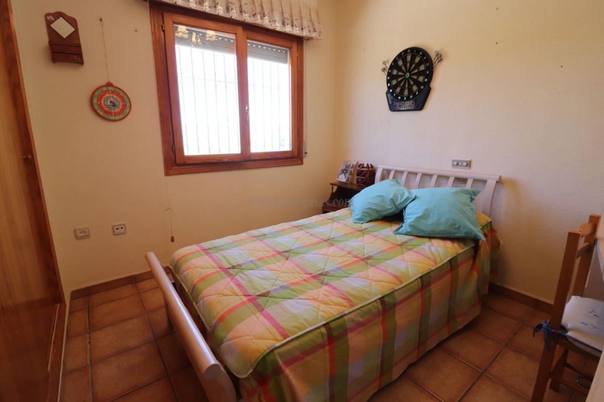 Venta de villa en Algorfa