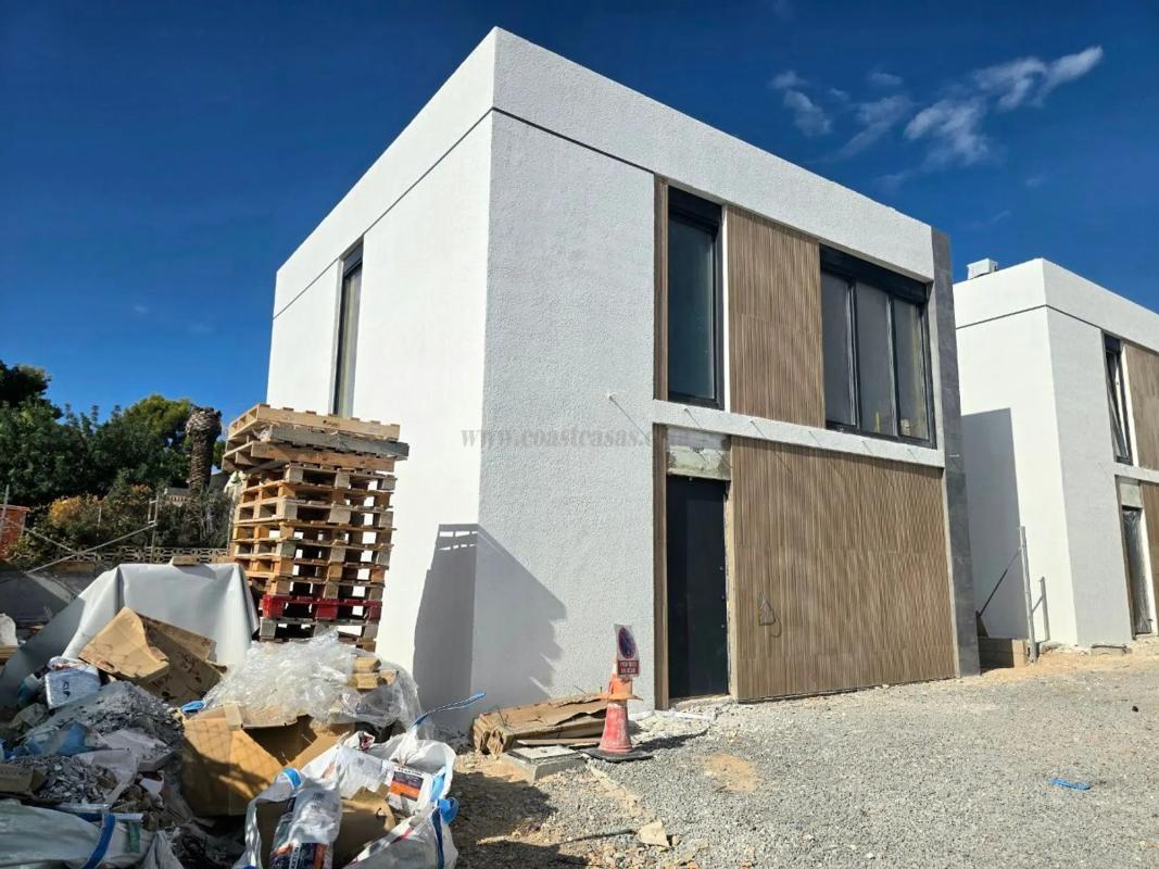 Venta de villa en La Nucia