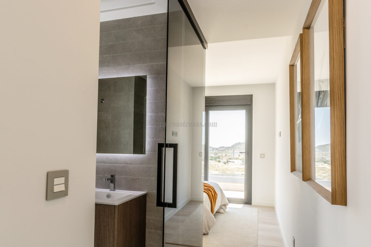 Venta de villa en Finestrat