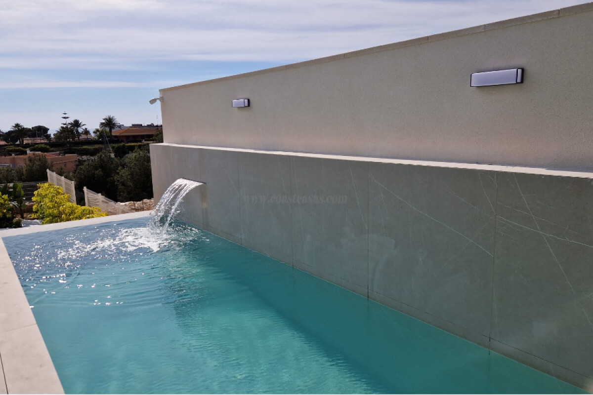 Venta de villa en Benidorm
