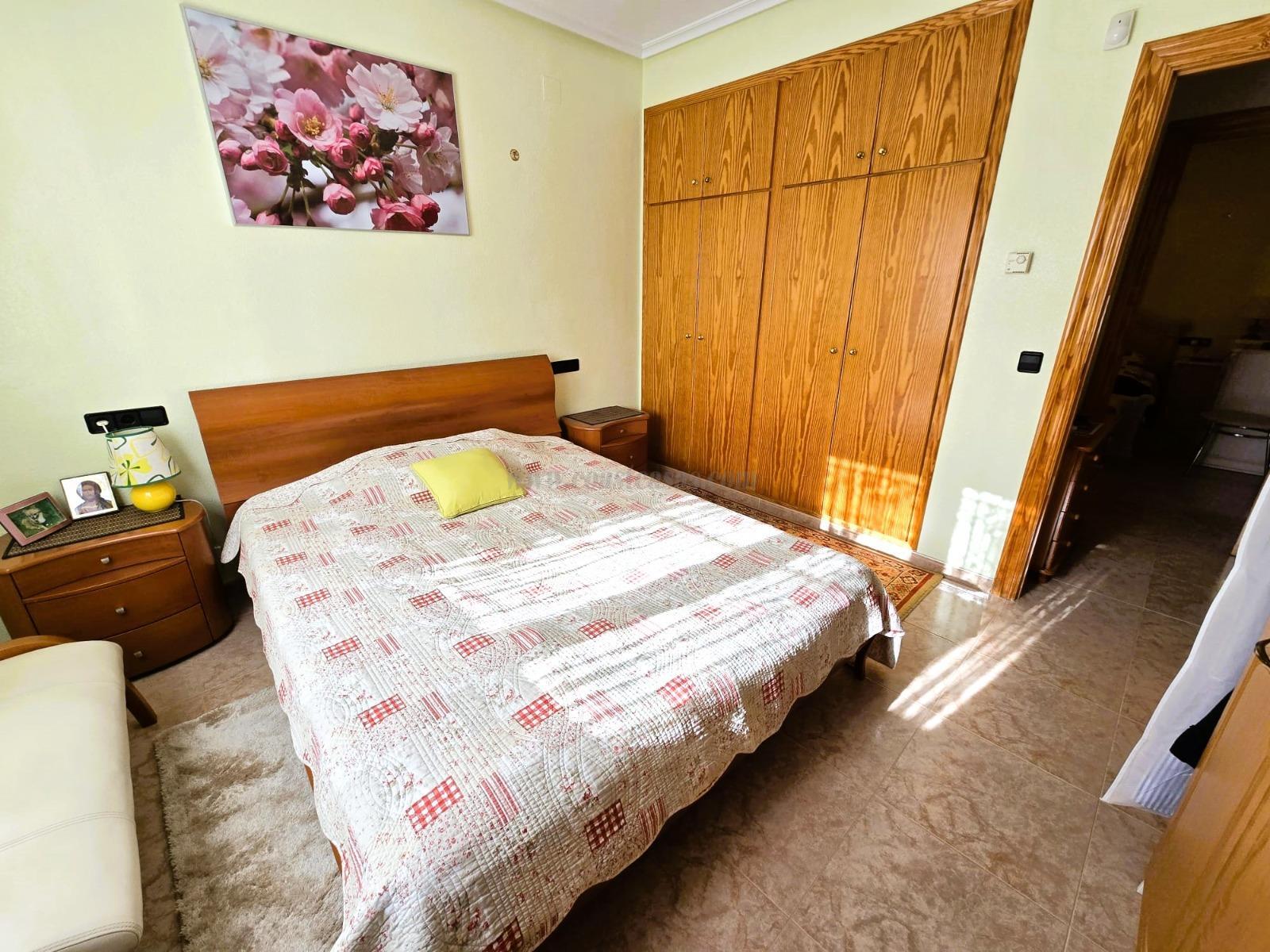 Venta de chalet en Orihuela Costa