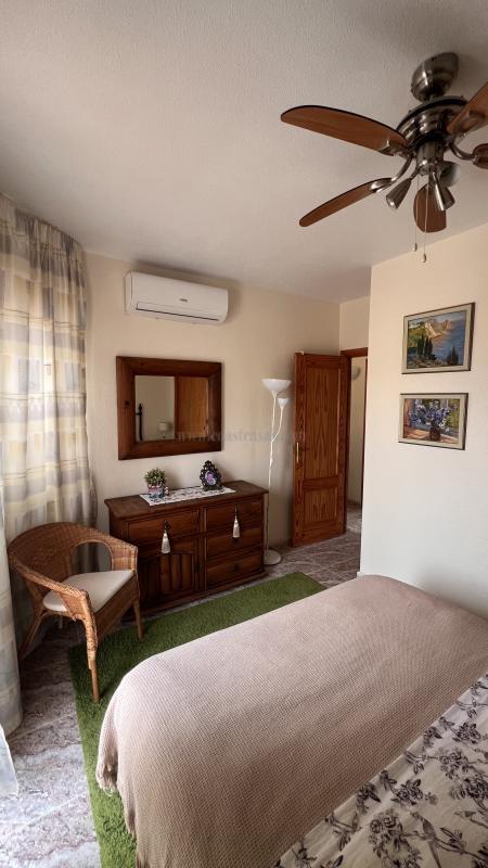 Venta de bungalow en San Miguel de Salinas