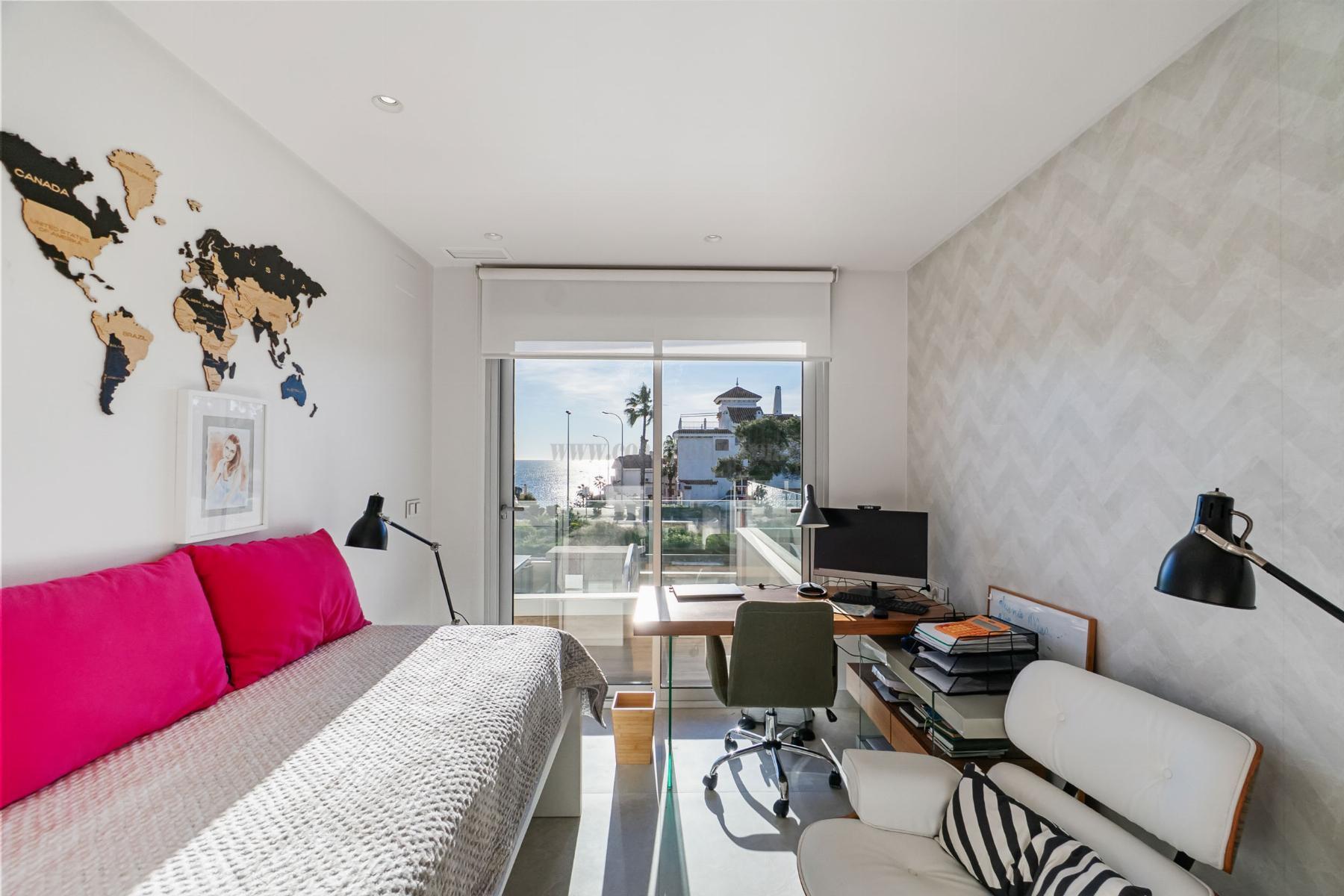 Venta de chalet en Orihuela Costa