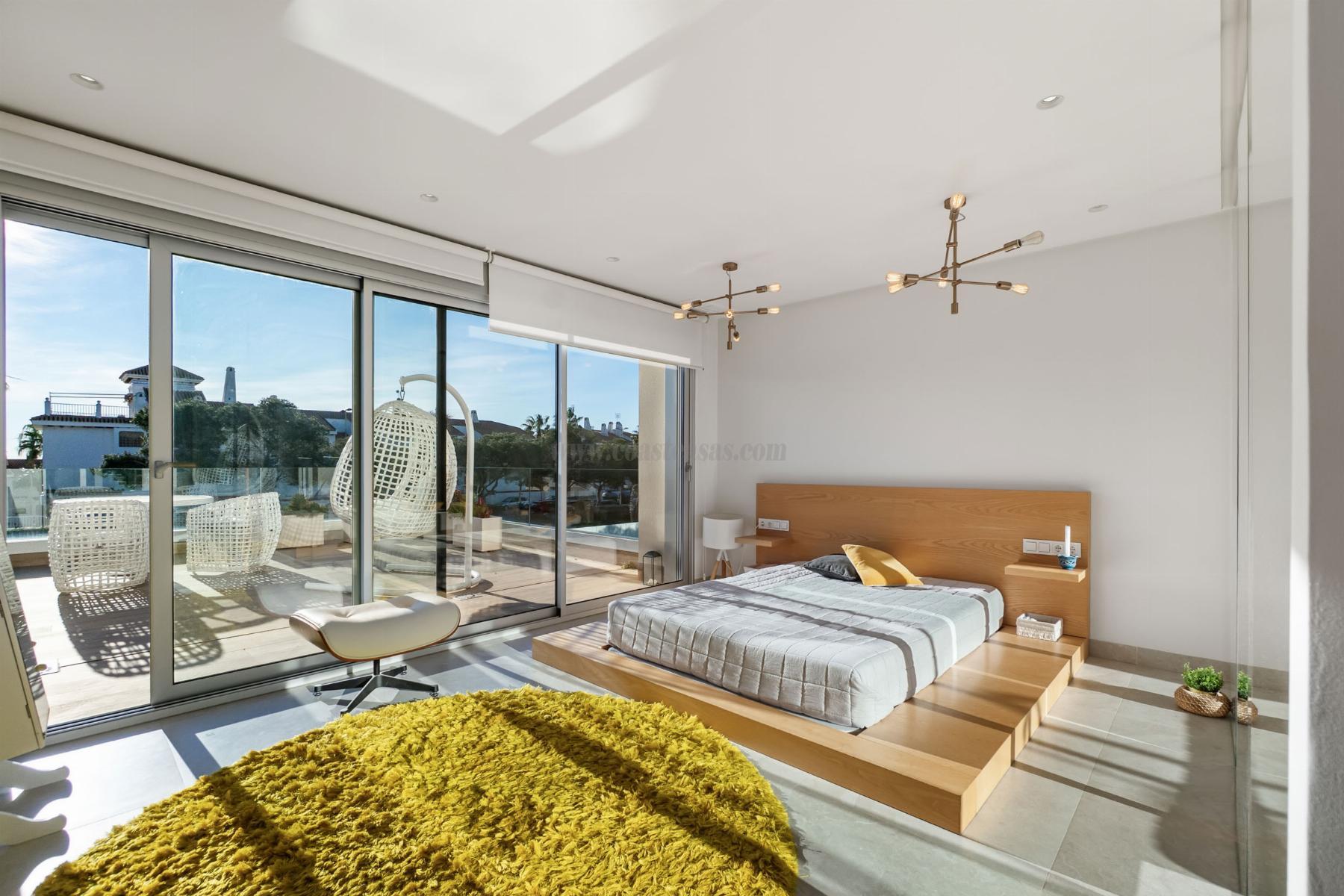 Venta de chalet en Orihuela Costa