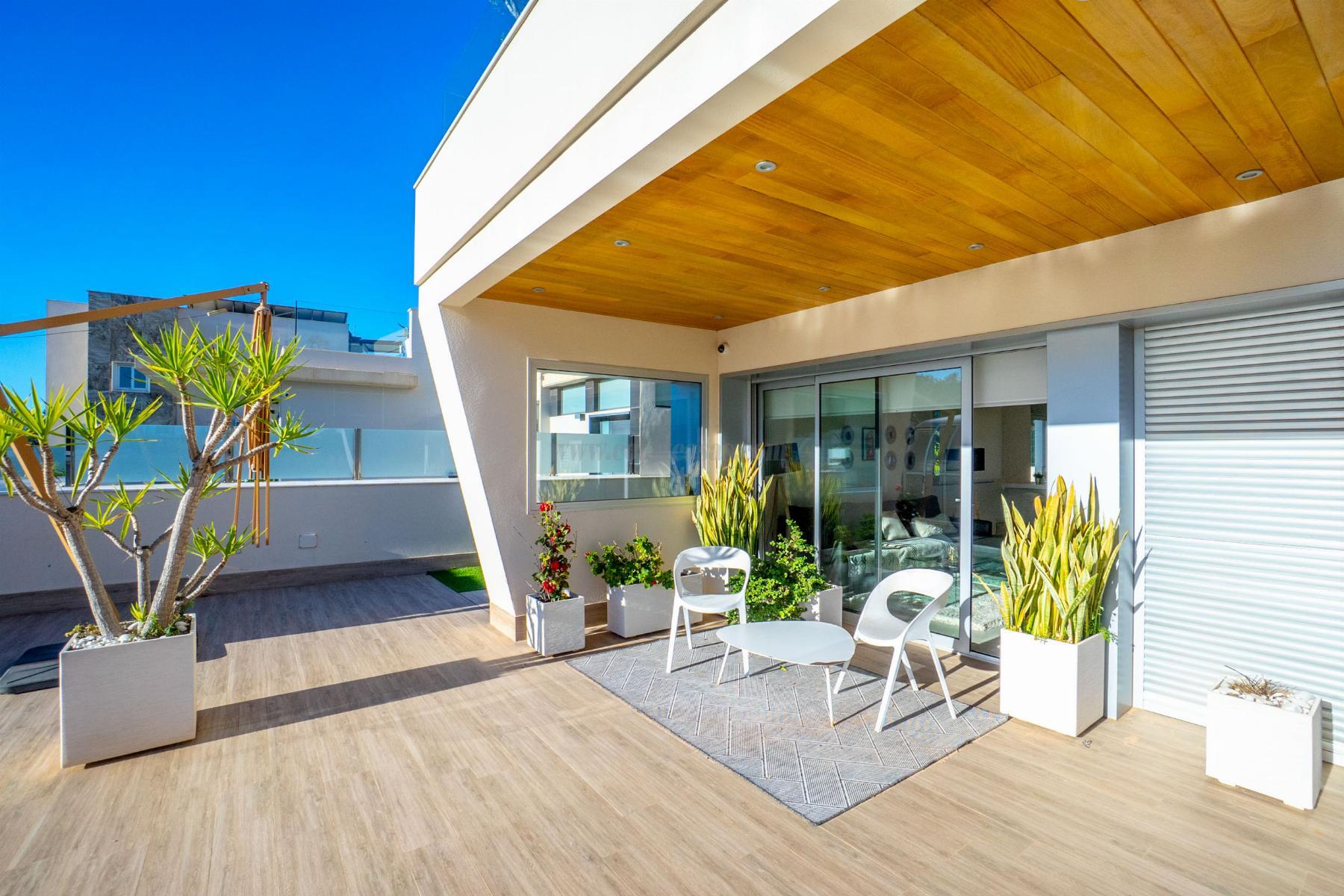 Venta de chalet en Orihuela Costa