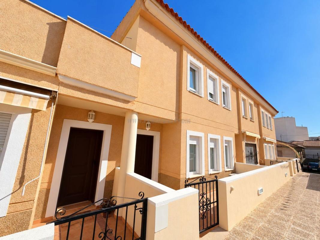 Venta de casas en Daya Nueva