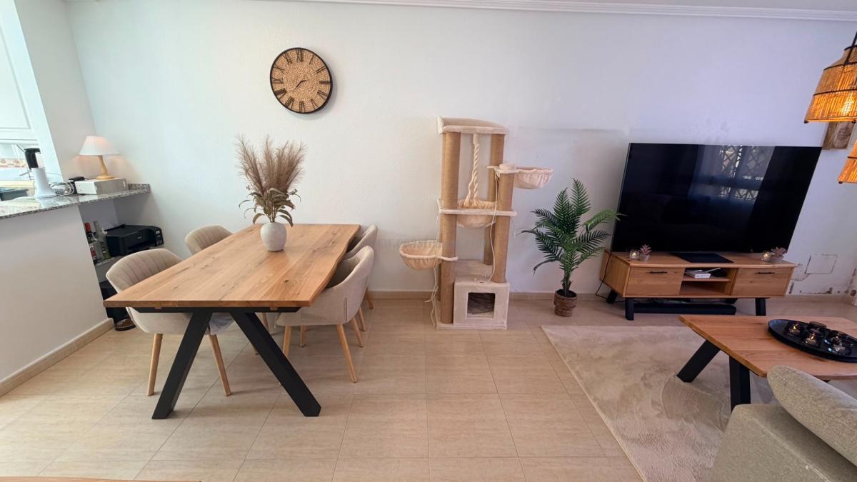 Venta de  en Los Montesinos