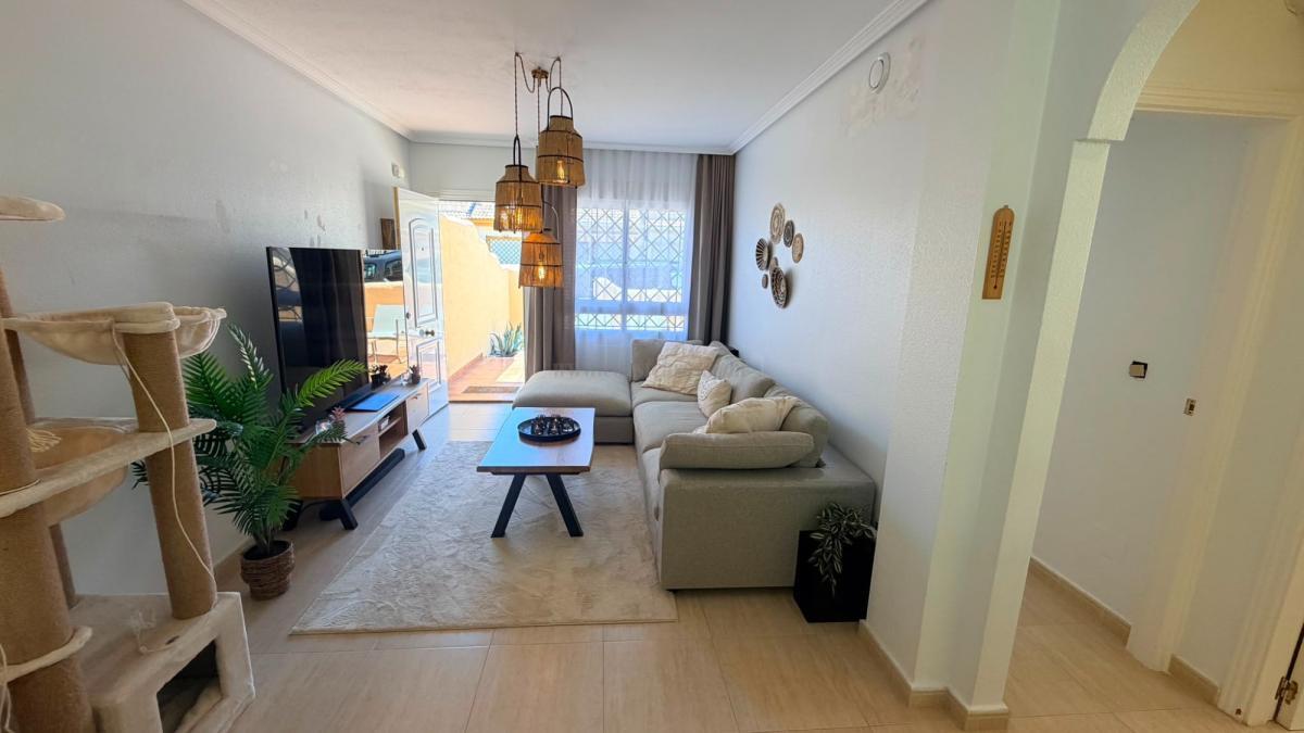 Venta de  en Los Montesinos