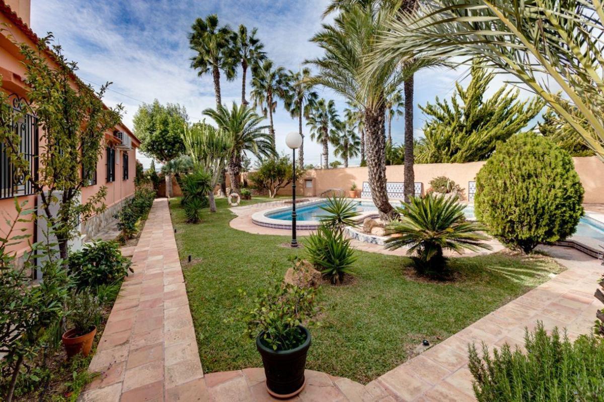 Venta de villa en Torrevieja