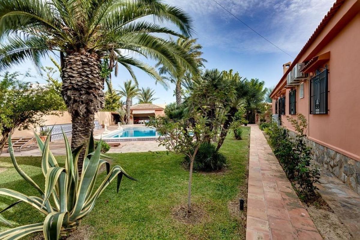 Venta de villa en Torrevieja