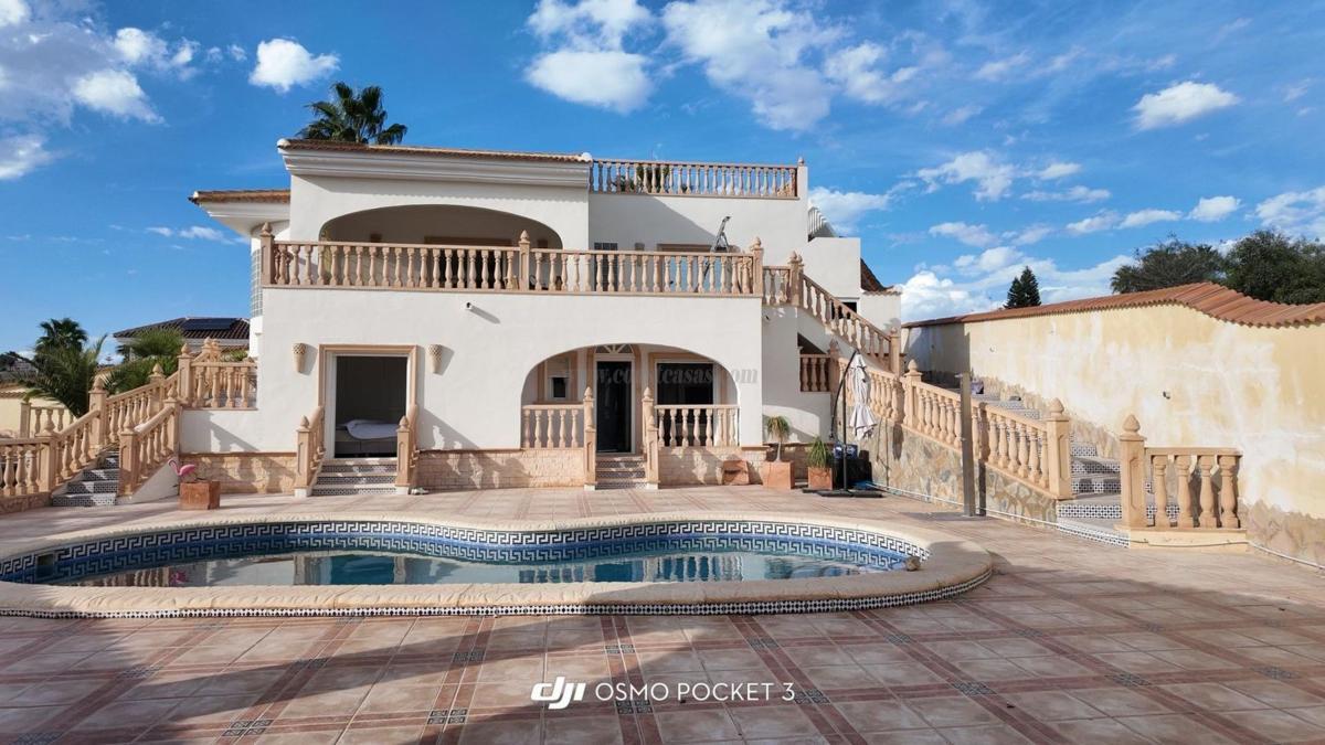 Venta de casas en Rojales