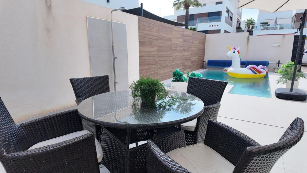 Venta de casas en Benijofar