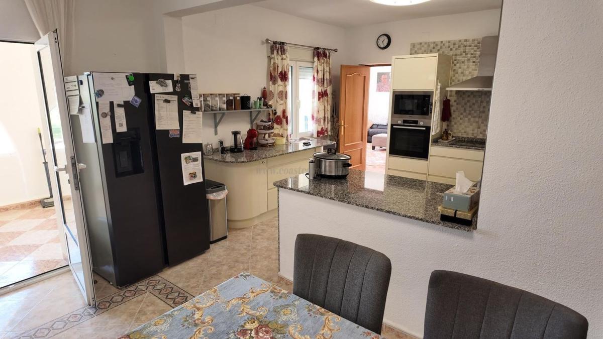 Venta de casas en San Miguel de Salinas
