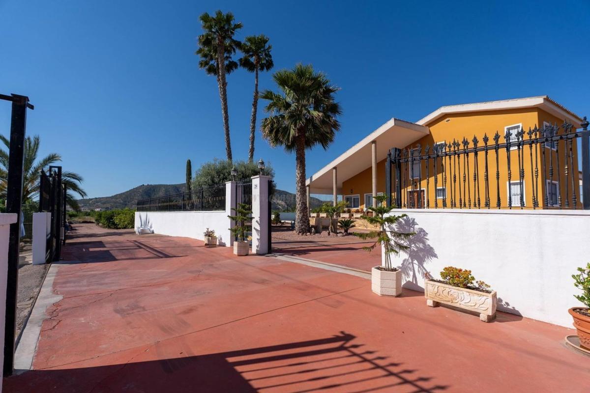Venta de villa en Bigastro