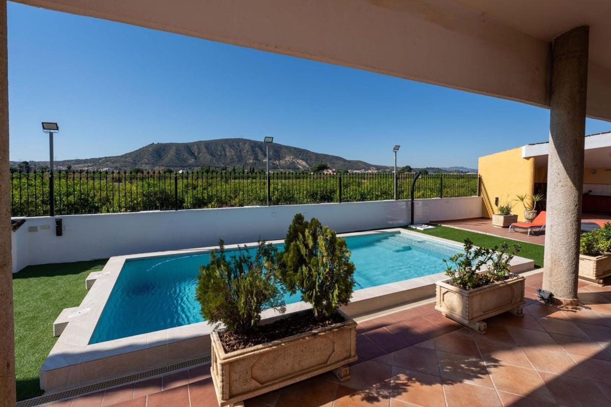 Venta de villa en Bigastro