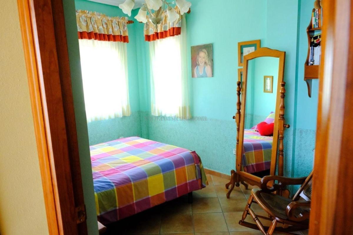 Venta de villa en Bigastro