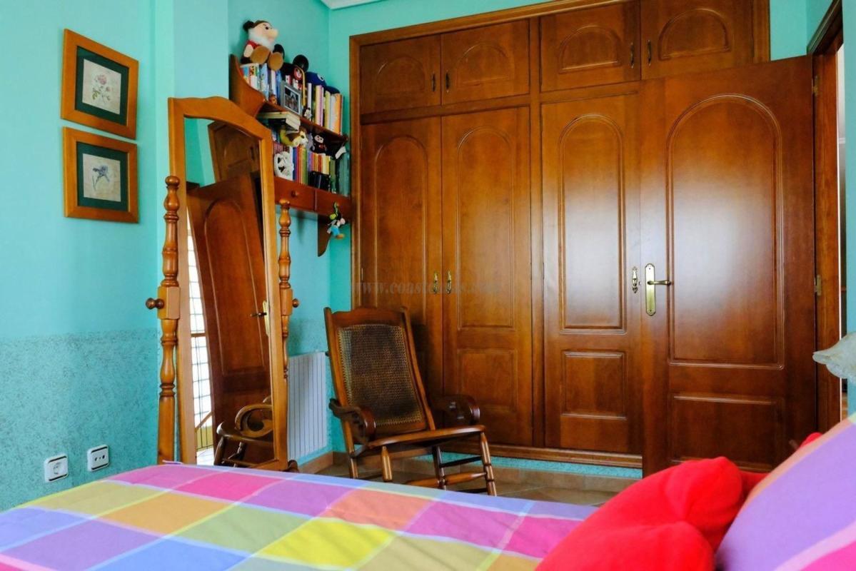Venta de villa en Bigastro