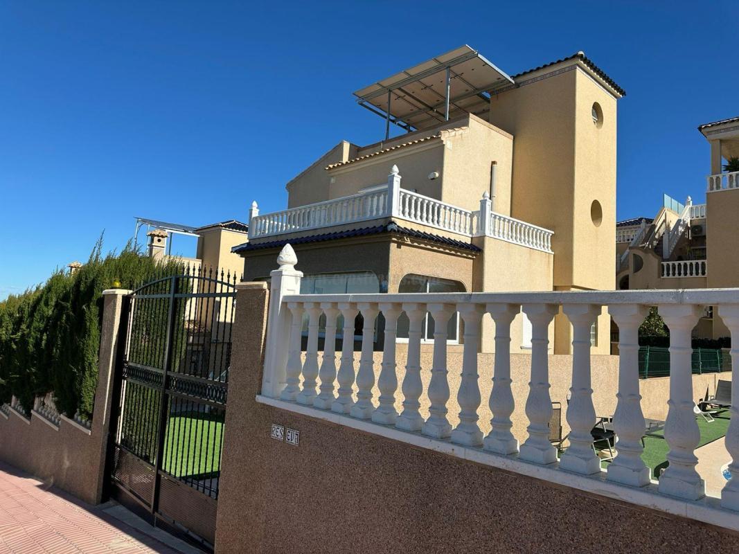 Venta de villa en Torrevieja