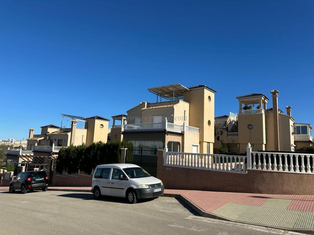 Venta de villa en Torrevieja