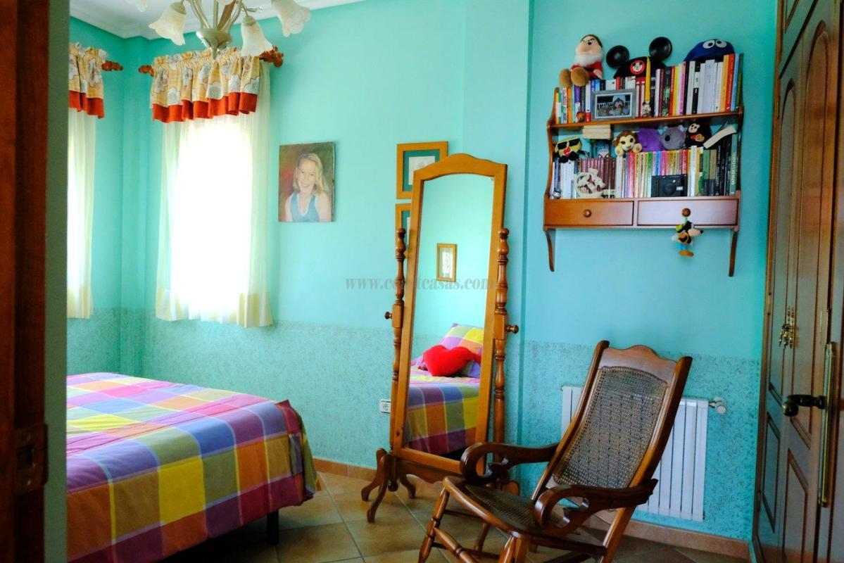 Venta de villa en Orihuela